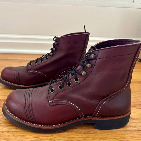 Red Wing Shoes Iron Rangers 8119 - Picture 1 of 9